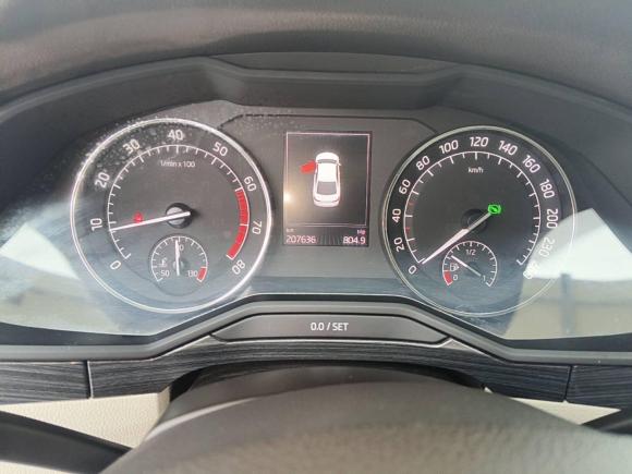 [苏州·苏U] 二手斯柯达速派2016款 TSI380 DSG尊行版