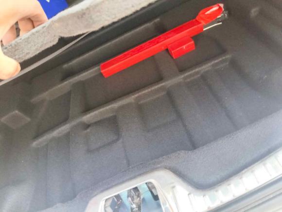 [西安·陕A] 二手沃尔沃沃尔沃V602015款 T5 智雅版