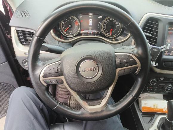 [义乌·浙G] 二手Jeep自由光2016款 2.0L 优越版