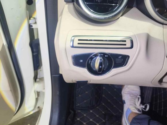 [南京·陕A] 二手奔驰奔驰C级2015款 改款 C 200 L 运动型