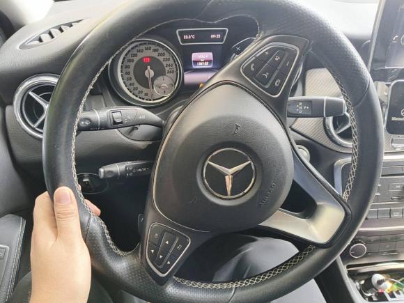 [上海·沪A] 二手奔驰奔驰GLA2016款 GLA 200 动感型