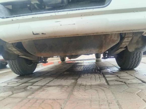 [西安·陕U] 二手长安凯程长安睿行M802018款 1.5L基本型CNG厢货平顶背掀门4G15S