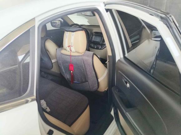 [青岛·鲁B] 二手现代悦动2011款 1.6L 自动舒适型