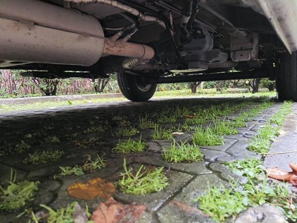 [西安·陕U] 二手上汽大通MAXUS新途V802021款 2.0T AMT经典傲运通短轴中顶5/6座