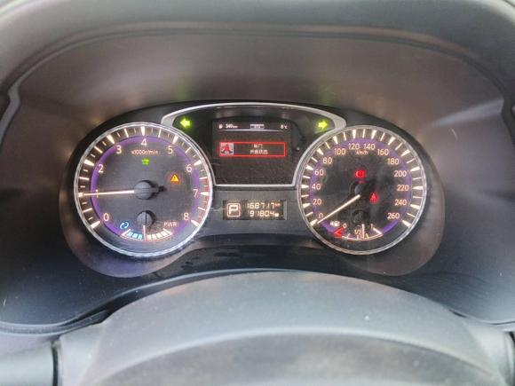 [济南·鲁A] 二手英菲尼迪英菲尼迪QX602014款 2.5 S/C Hybrid 两驱卓越版