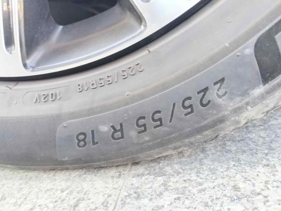 [广州·粤T] 二手广汽传祺传祺M82021款 领秀系列 390T 至尊版