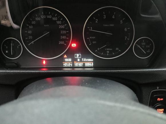 [南昌·赣M] 二手宝马宝马3系2015款 316i 进取型