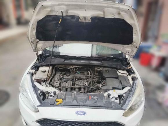 [广州·粤S] 二手福特福克斯2015款 两厢 1.6L 自动舒适型