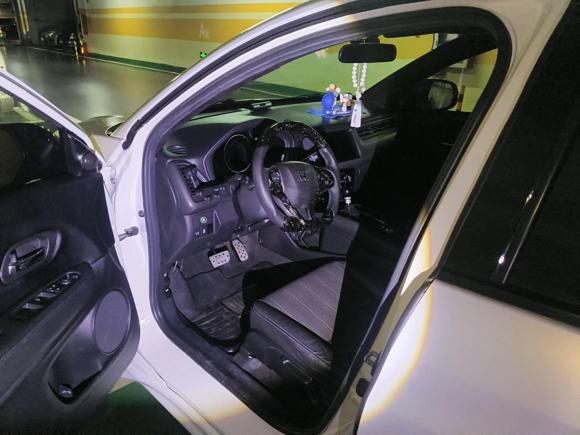 [深圳·粤S] 二手本田缤智2015款 1.8L CVT两驱精英型