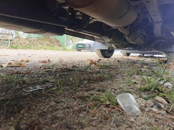 [义乌·浙G] 二手金杯金杯金卡S32022款 1.6L栏板车双排标准型2.35米SWD16MS