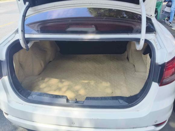 [南昌·赣A] 二手奔腾奔腾B502016款 1.4T 自动运动豪华型