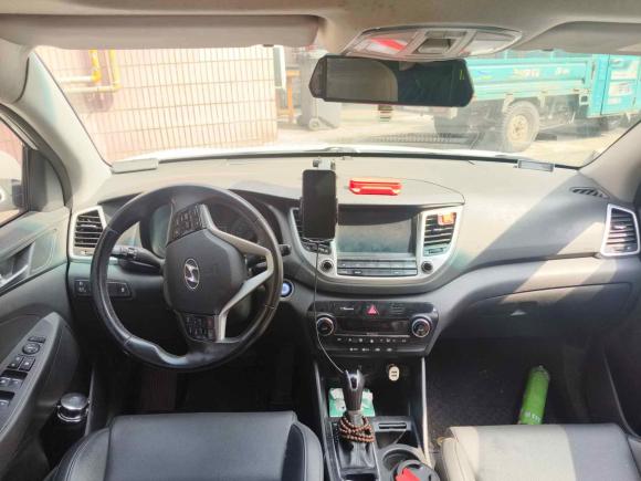 [南通·苏E] 二手现代途胜2015款 1.6T 双离合两驱智能型