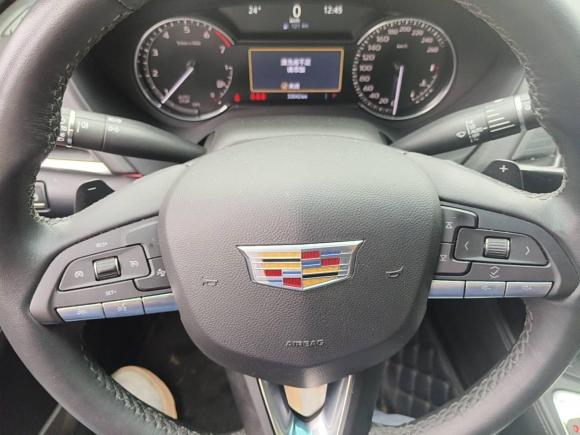 [苏州·苏U] 二手凯迪拉克凯迪拉克CT42023款 25T 豪华型