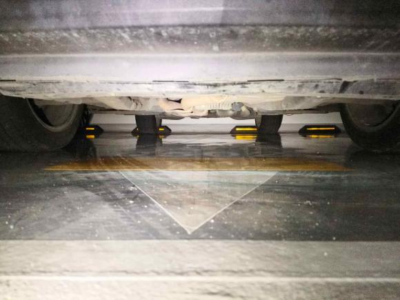 [芜湖·皖B] 二手凯迪拉克凯迪拉克SRX2015款 3.6L 旗舰型