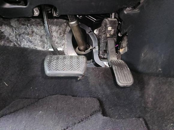 [佛山·粤E] 二手丰田雷凌2022款 185T CVT运动版