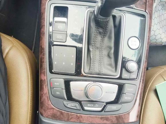 [上海·沪B] 二手奥迪奥迪A6L2014款 TFSI 标准型