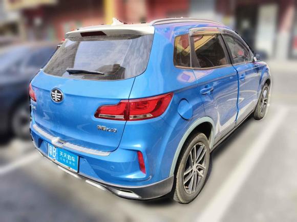 [深圳·粤B] 二手奔腾奔腾X402017款 1.6L 自动尊享型