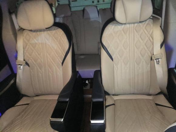 [合肥·皖A] 二手别克别克GL82021款 陆上公务舱 652T 舒适型