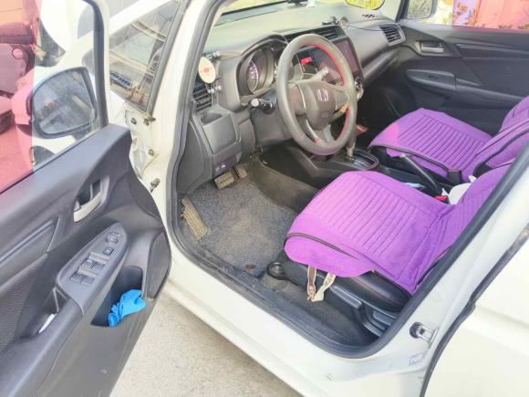 [济南·鲁A] 二手本田飞度2016款 1.5L LXS CVT舒适天窗版