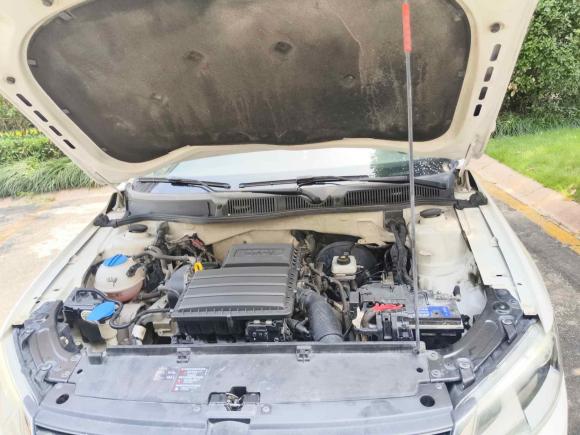 [杭州·浙A] 二手大众朗行2013款 1.6L 自动舒适型