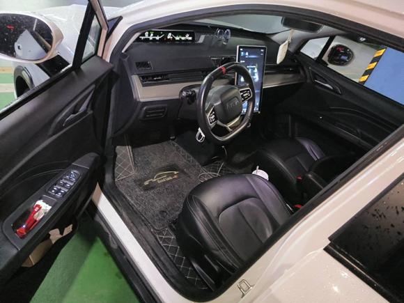 [合肥·皖A] 二手哪吒汽车哪吒V2022款 长续航行业定制版