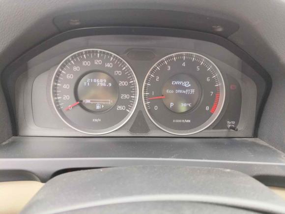 [武汉·鄂A] 二手沃尔沃沃尔沃S602013款 T5 智雅版