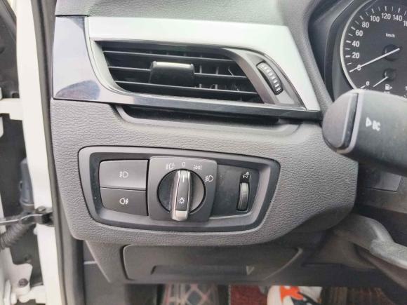 [武汉·鄂W] 二手宝马宝马X12016款 sDrive18Li 尊享型