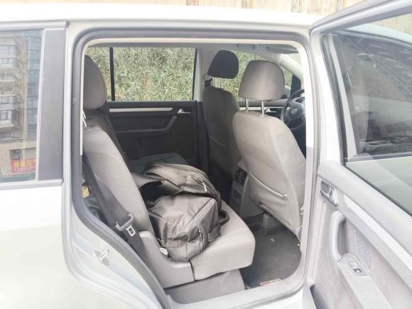 [佛山·粤R] 二手大众途安2015款 1.4T 手动风尚版5座