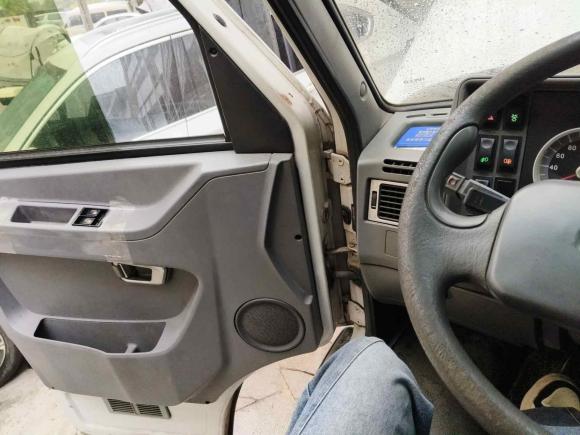 [温州·浙C] 二手依维柯依维柯得意2012款 2.5T-A35物流1版中顶