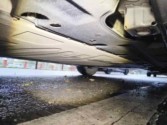 [佛山·粤A] 二手合创汽车合创Z032022款 620km 潮酷版 160kW 76.8kWh