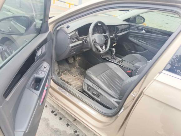 [武汉·鄂A] 二手大众帕萨特2022款 330TSI 豪华版