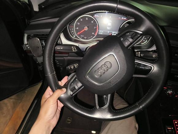 [广州·粤A] 二手奥迪奥迪A6L2018款 30周年年型 35 TFSI 时尚型