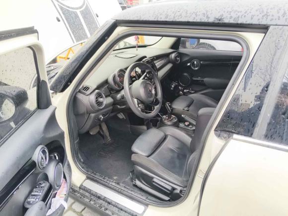 [杭州·浙A] 二手MINIMINI2018款 1.5T COOPER 经典派 五门版