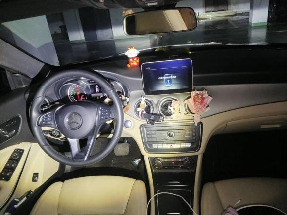 [宁波·浙B] 二手奔驰奔驰CLA2017款 改款 CLA 200 时尚型