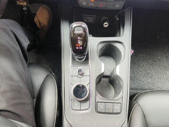 [南通·苏F] 二手凯迪拉克凯迪拉克XT42020款 28T 两驱领先型