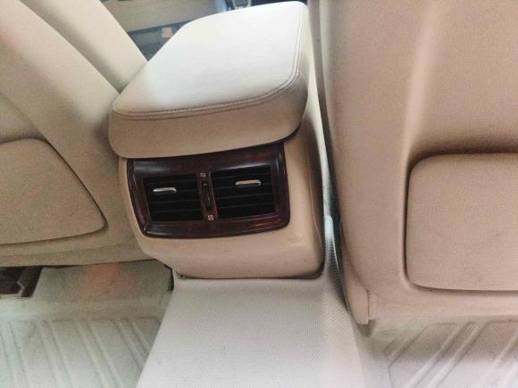 [广州·粤J] 二手丰田皇冠2010款 2.5L Royal 真皮天窗版