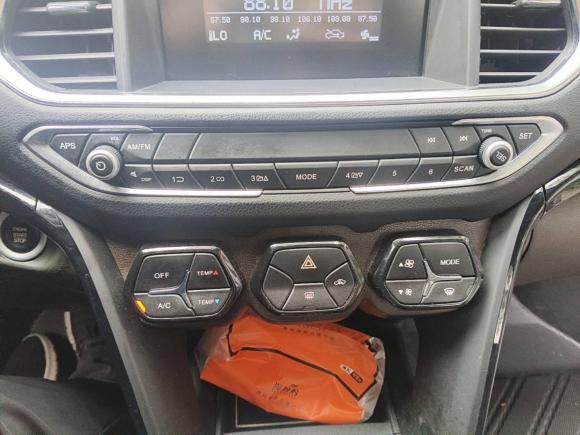 [上海·苏N] 二手广汽传祺传祺GS42016款 235T G-DCT精英版