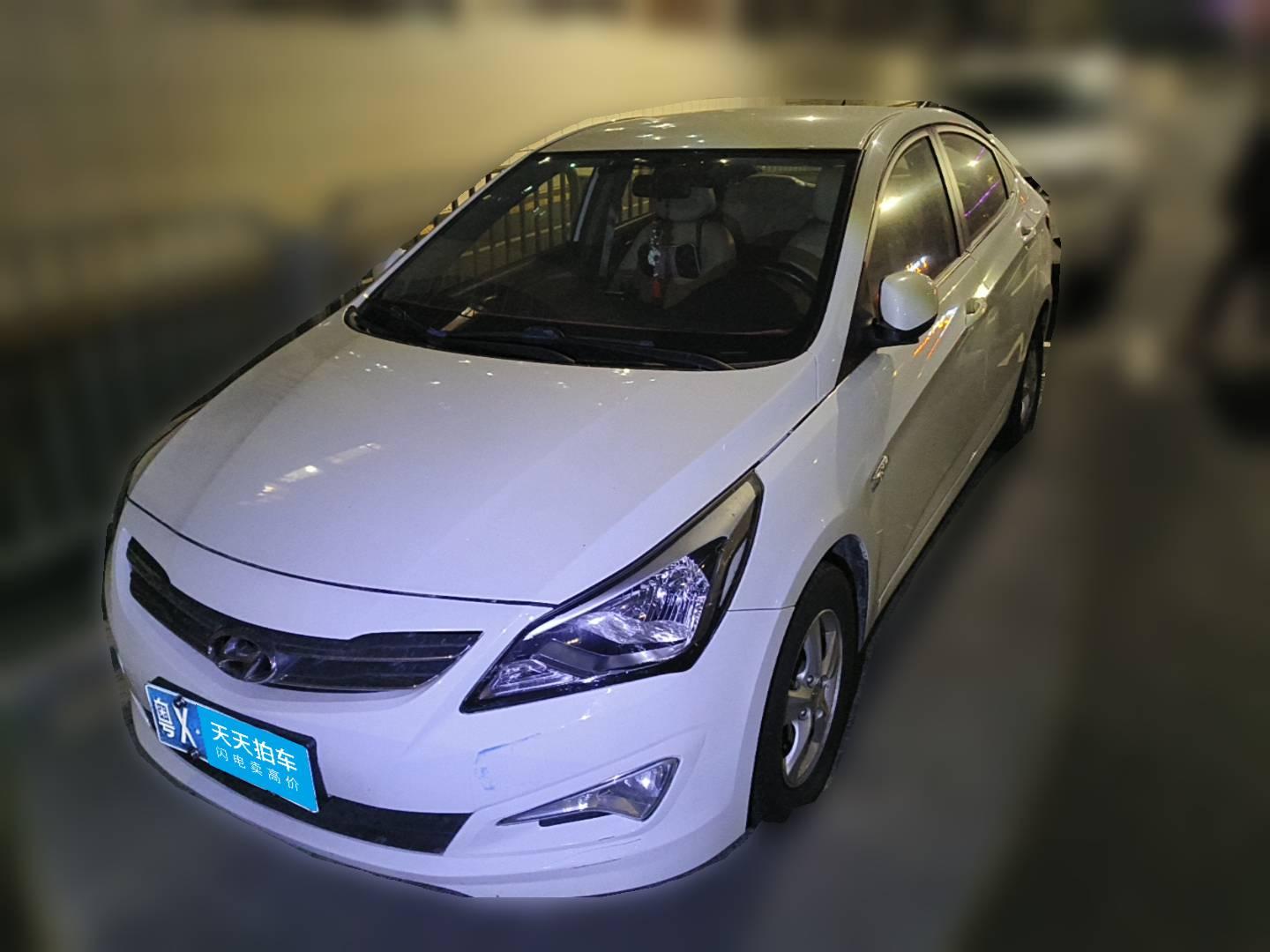 [佛山·粤X] 现代瑞纳2014款 1.4L 自动智能型GLS