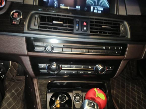 [广州·粤A] 二手宝马宝马5系2017款 525Li 领先型