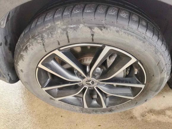 [上海·沪B] 二手奔驰奔驰GLC2022款 改款 GLC 300 L 4MATIC 动感型