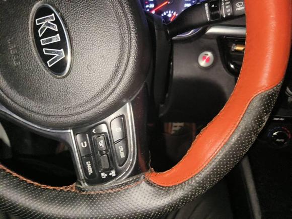 [南通·苏F] 二手起亚起亚K52016款 2.0L 自动LUX