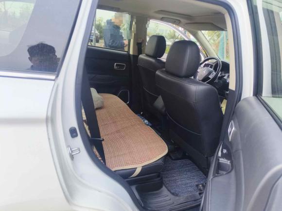 [常州·苏D] 二手三菱欧蓝德2018款 2.4L 四驱精英版 5座