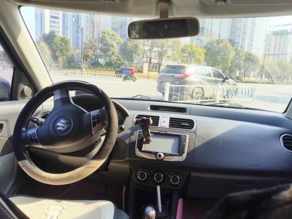 [杭州·浙A] 二手铃木雨燕2013款 1.5L 自动运动版