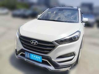 现代途胜2015款 1.6T 双离合两驱智能型