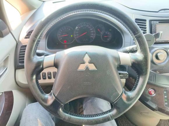 [义乌·晋A] 二手三菱格蓝迪2007款 2.4 七座舒适版