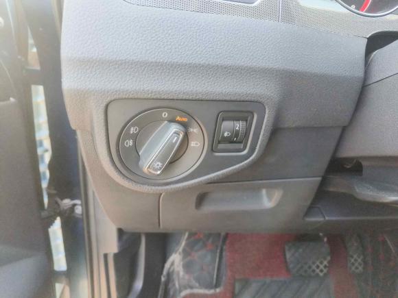 [苏州·苏E] 二手大众高尔夫·嘉旅2016款 230TSI 自动进取型