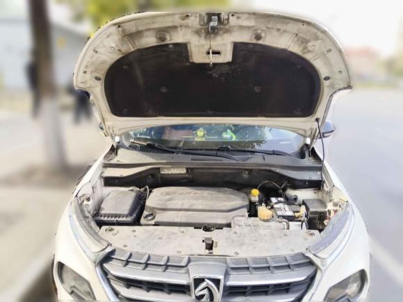 [成都·川A] 二手宝骏宝骏5102017款 1.5L 手动豪华型