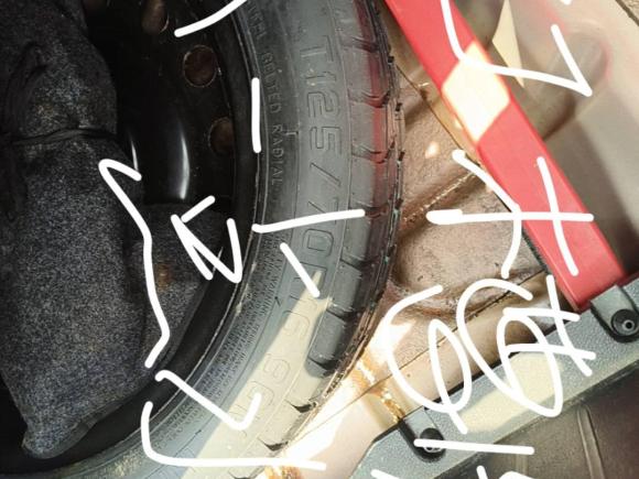 [广州·粤E] 二手奇瑞艾瑞泽52018款 1.5L 手动致敬青春版