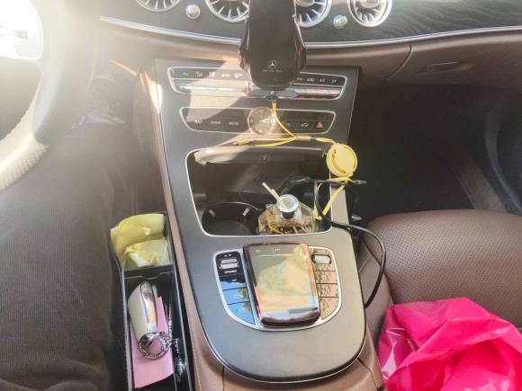 [合肥·皖A] 二手奔驰奔驰E级2019款 E 300 L 运动时尚型