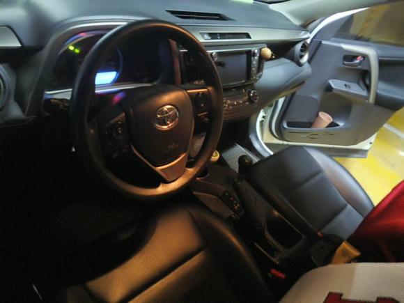 [济南·鲁A] 二手丰田RAV4荣放2015款 2.0L CVT两驱风尚版